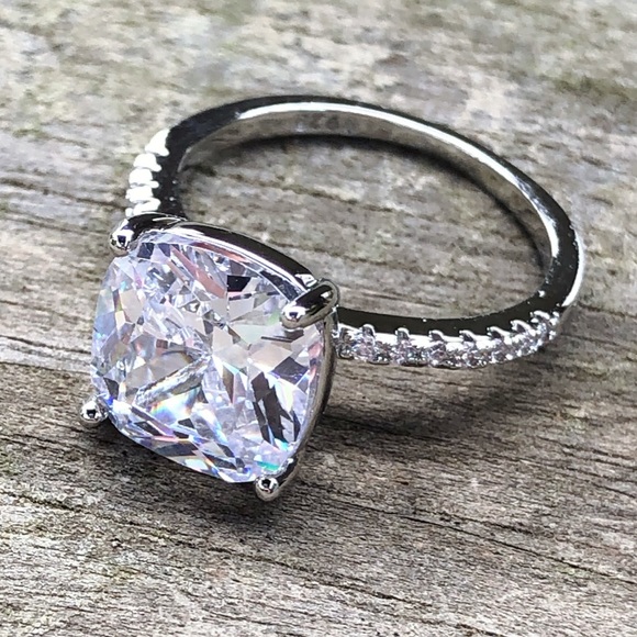 Large 5.62ct Cushion Cut Solitaire Zircon Diamond Ring With Zircon Diamond Band - Picture 5 of 10